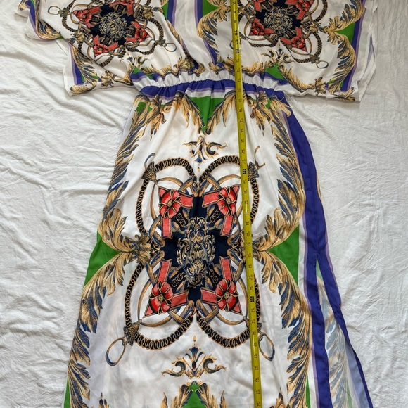 White and Cream Maxi Sundress with Flutter Sleeves - Picture 4 of 7